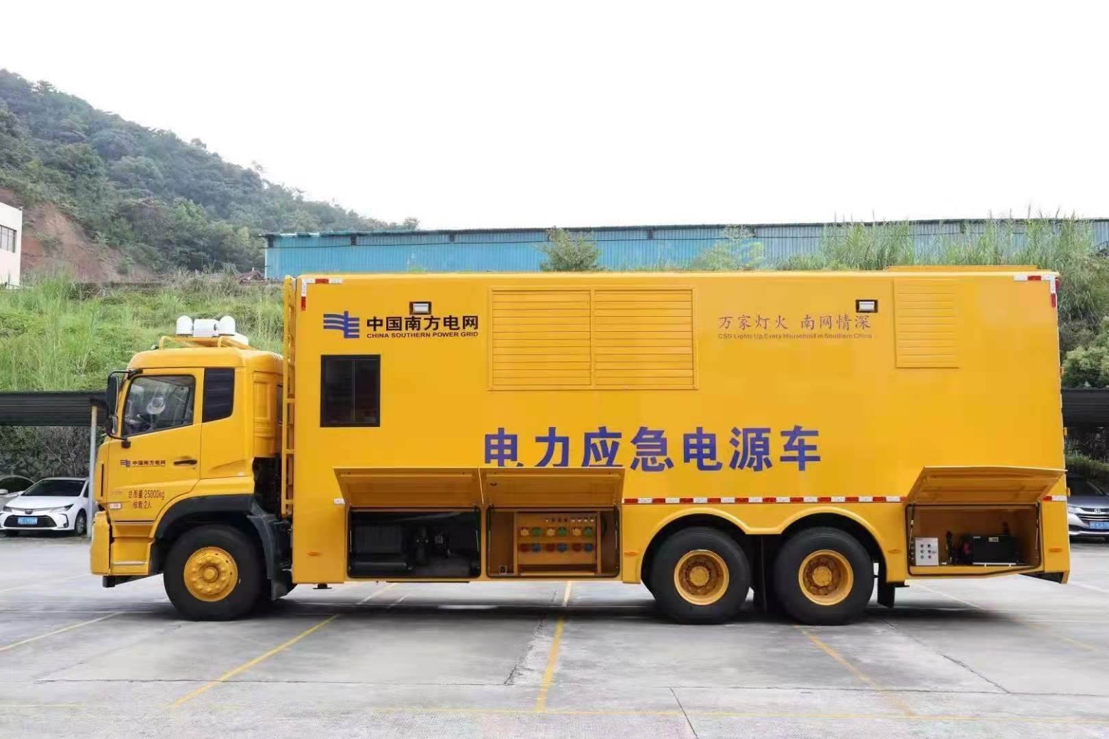 鹤壁安康大型柴油发电机发电车UPS电源出租租赁